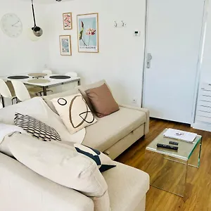 Joli T2 3* 40 M2 Avec Parking Et Terrasse Appartement